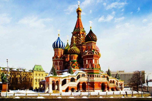 moscow-stbasil1-gate-1-russia-river-cruise