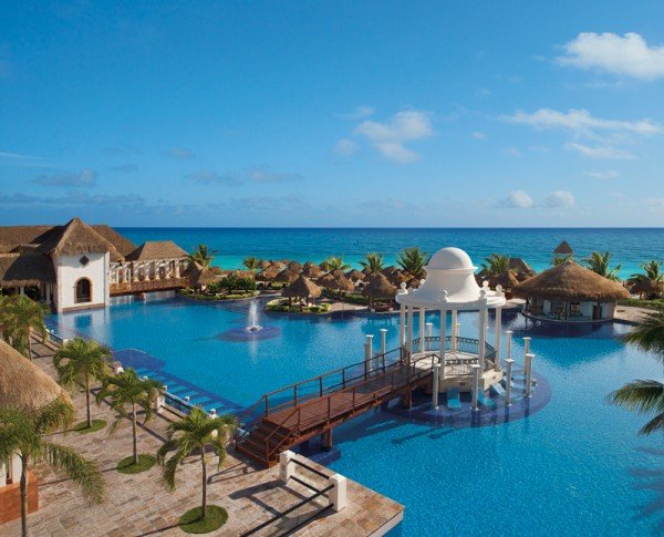 now riviera cancun mexico pool