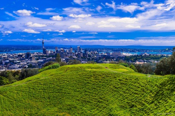 View of the skyline of Auckland, New Zealand (from Mt. Eden), featuring the Sky Tower, the tallest free-standing structure in the Southern Hemisphere.