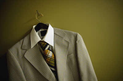 suit-packing-collar